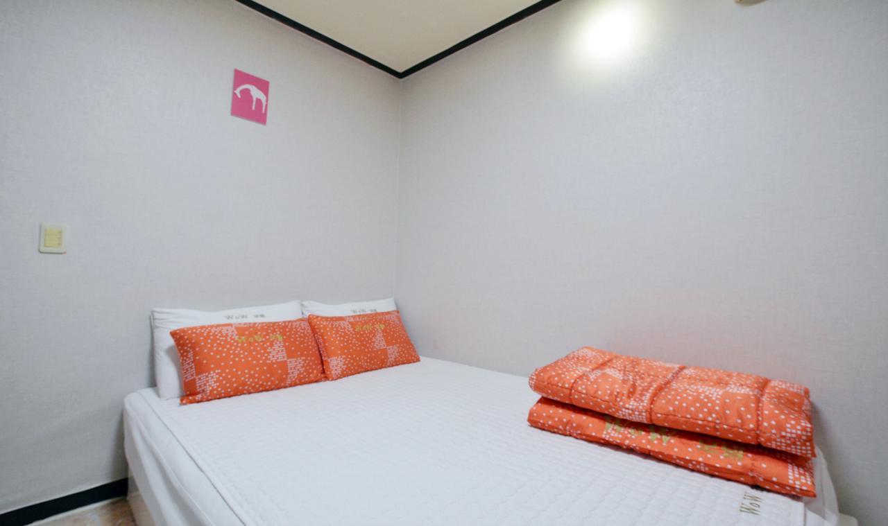 Wow Motel Пусан Екстериор снимка